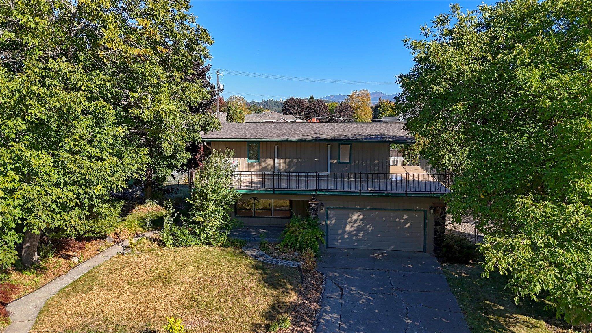 2905 South Davis Road Spokane Valley, WA 99216 - Photo 2 of 32 Gallery Image 2