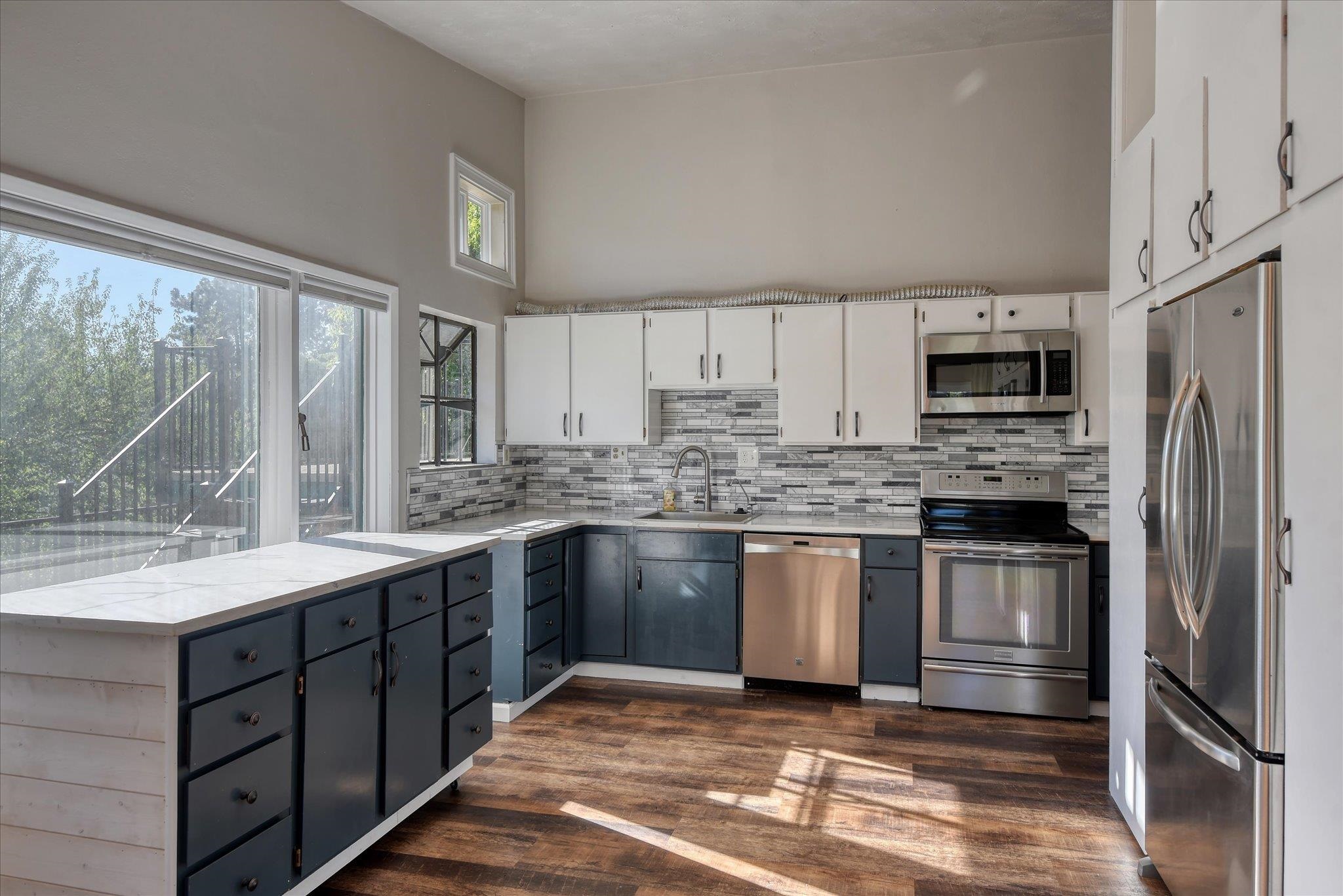 2905 South Davis Road Spokane Valley, WA 99216 - Photo 4 of 32 Gallery Image 4