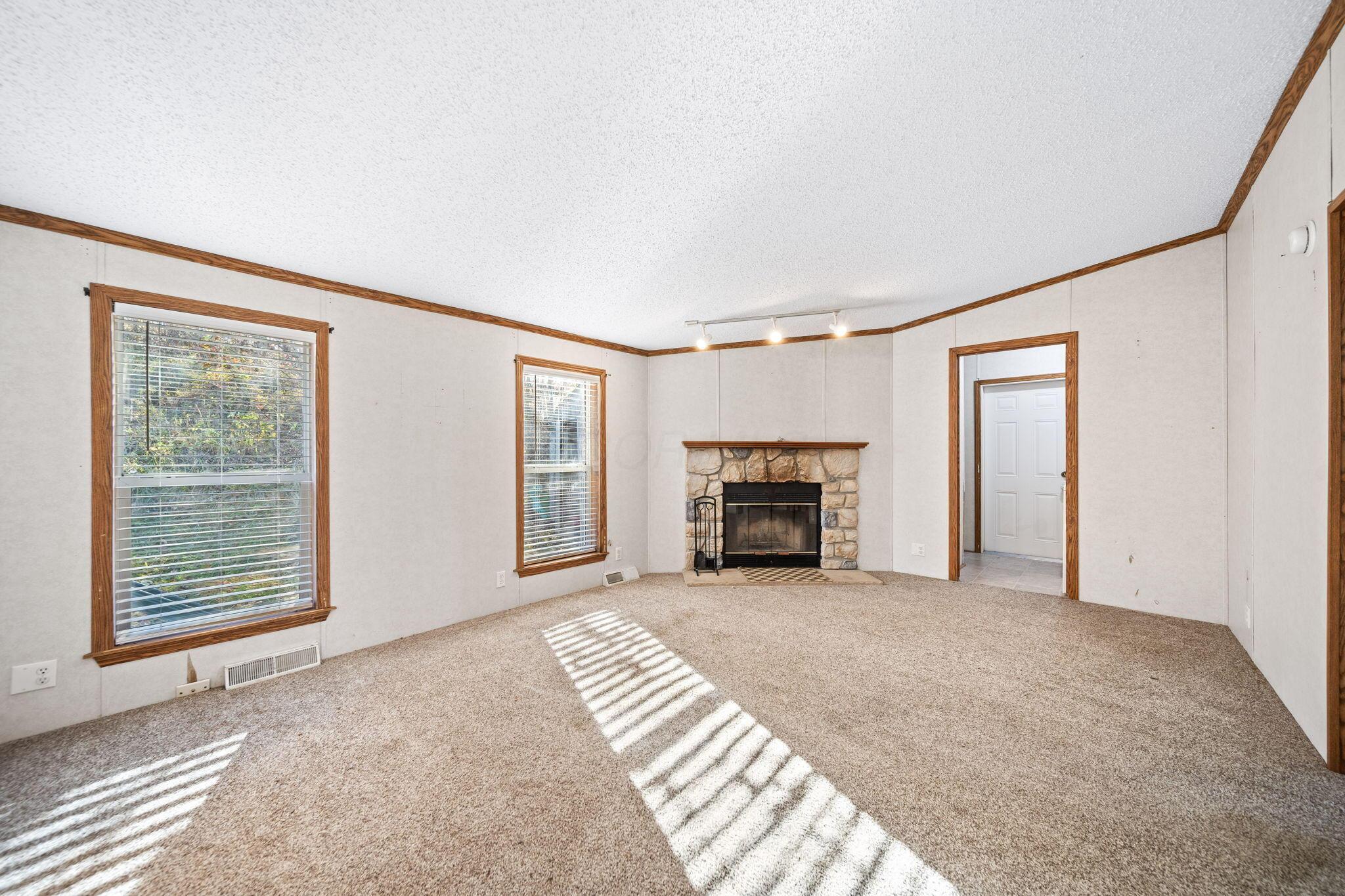 320 Hough Road Chillicothe, OH 45601 - Photo 16 of 37 10-web-or-mls-A7408558