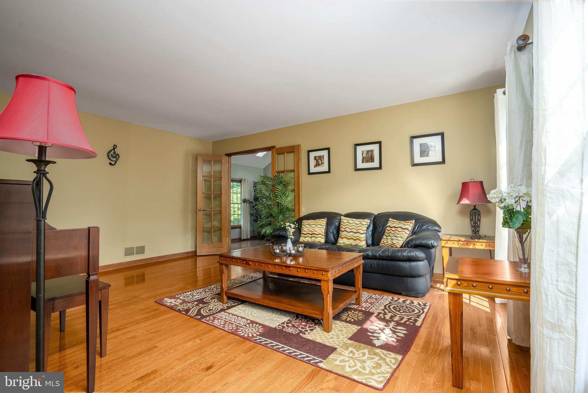 15 Copper Penny Road Flemington, NJ 08822 - Photo 4 of 32 Gallery Image 4