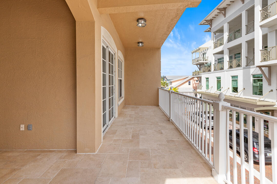 47 Southwest Osceola Street, Unit 206 Stuart, FL 34994 - Photo 29 of 47