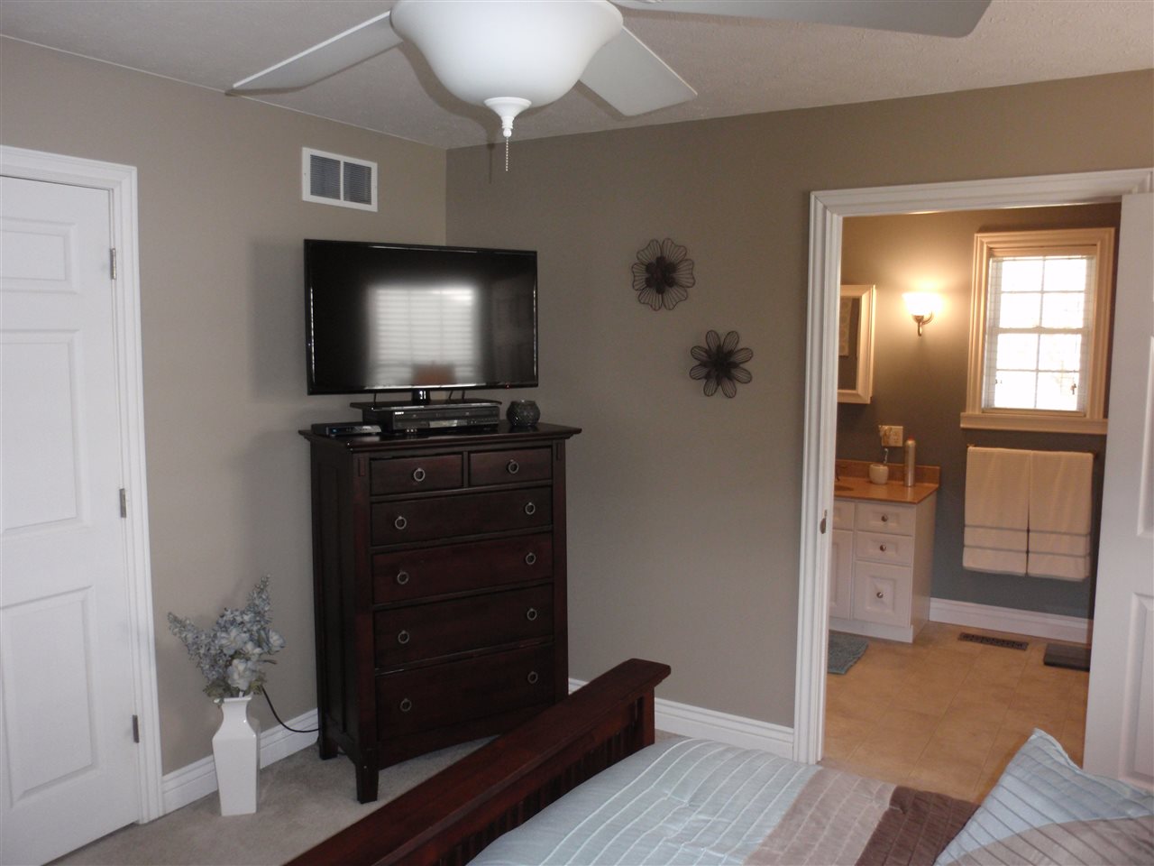 5250 Kings Ridge Road Mitchell, IN 47446 - Photo 14 of 28