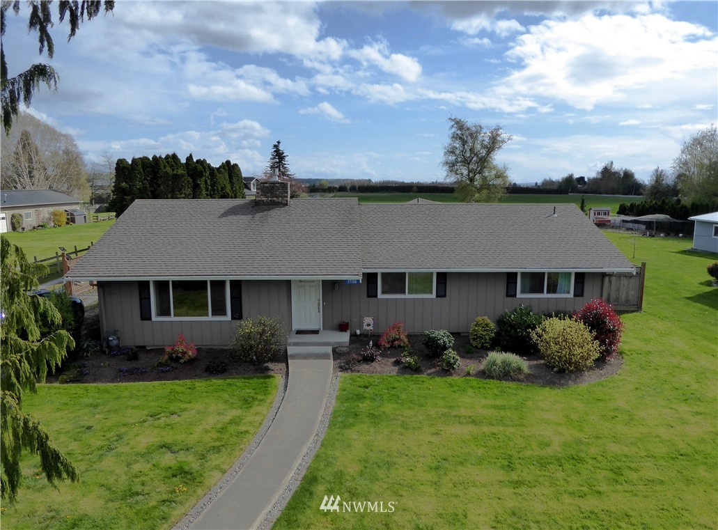 17106 Dunbar Road Mount Vernon, WA 98273 - Photo 1 of 24