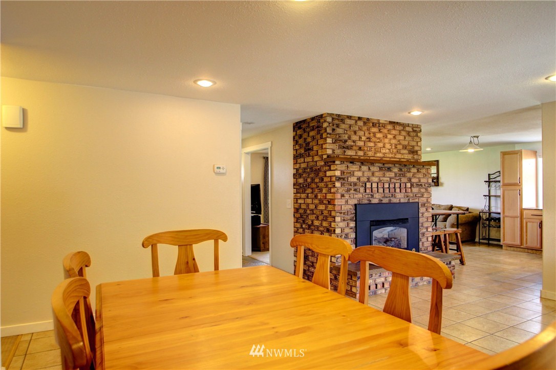 17106 Dunbar Road Mount Vernon, WA 98273 - Photo 12 of 24