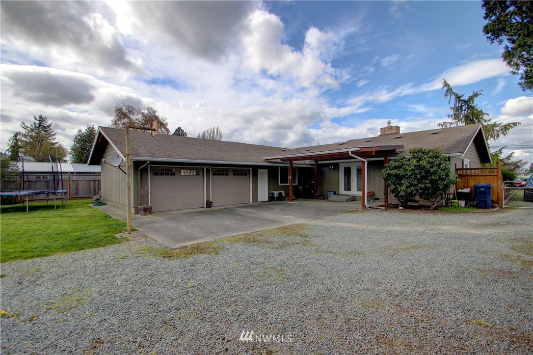 17106 Dunbar Road Mount Vernon, WA 98273 - Photo 4 of 24