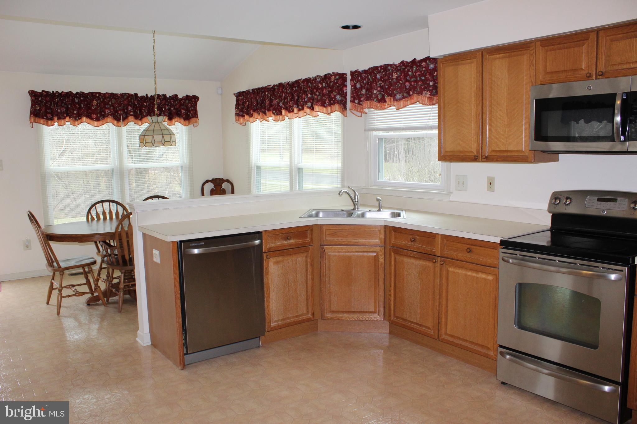 2290 Weigner Road Lansdale, PA 19446 - Photo 13 of 44 Kitchen