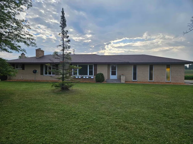 $319,000 | N9264 Highway 41, Stephenson, MI 49887