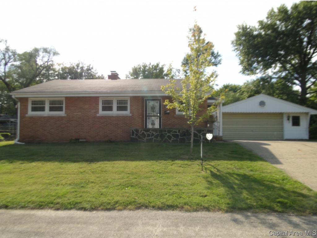 3609 Ivanhoe Drive Springfield, IL 62703 - Photo 1 of 5
