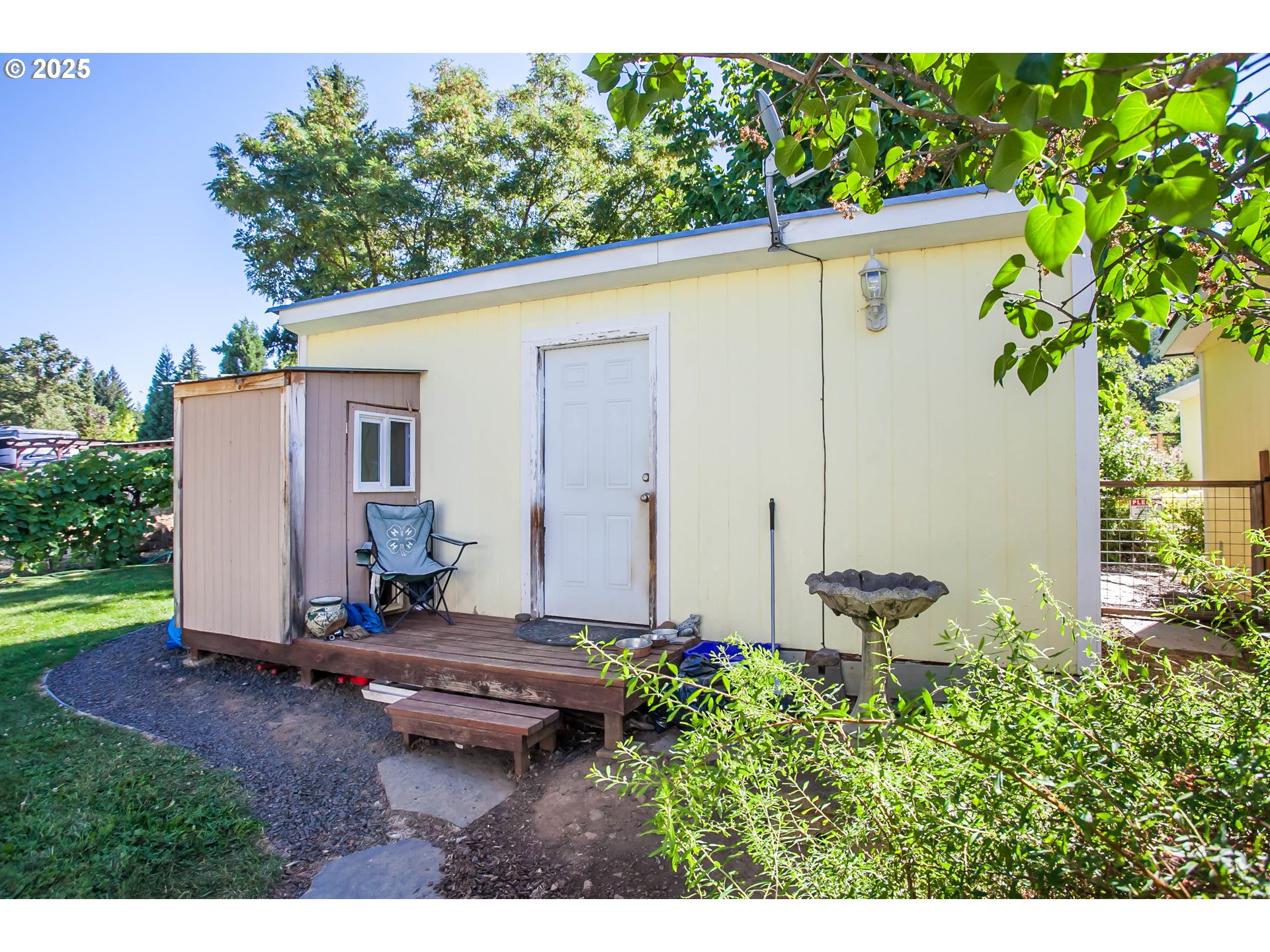 6270 Miller Road Mount Hood Parkdale, OR 97041 - Photo 12 of 48 a view of a backyard with plants