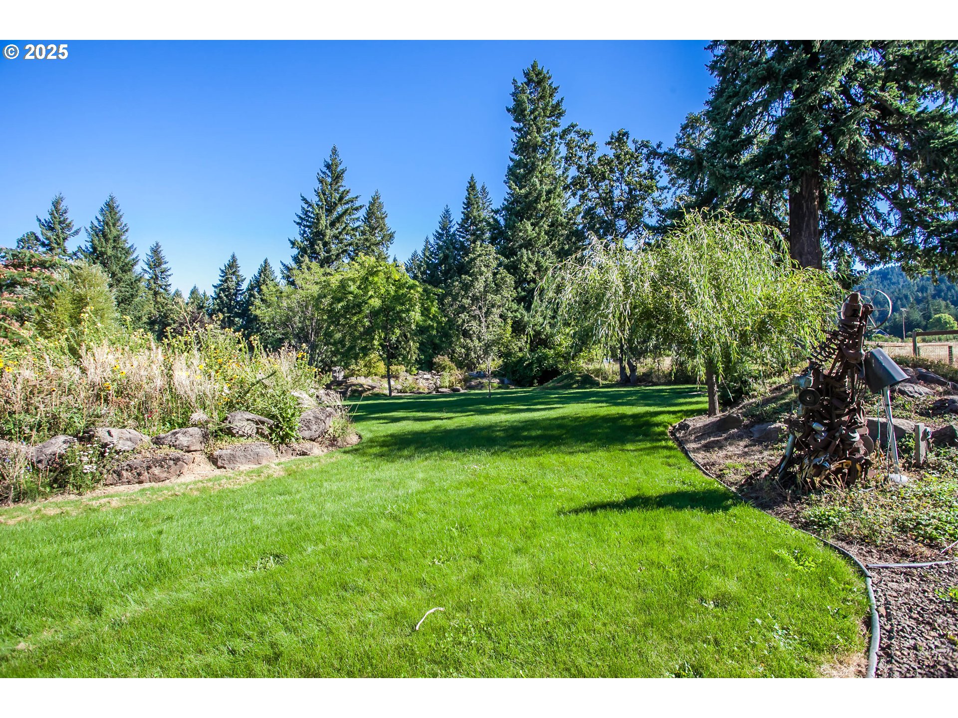 6270 Miller Road Mount Hood Parkdale, OR 97041 - Photo 22 of 48 a view of a golf course