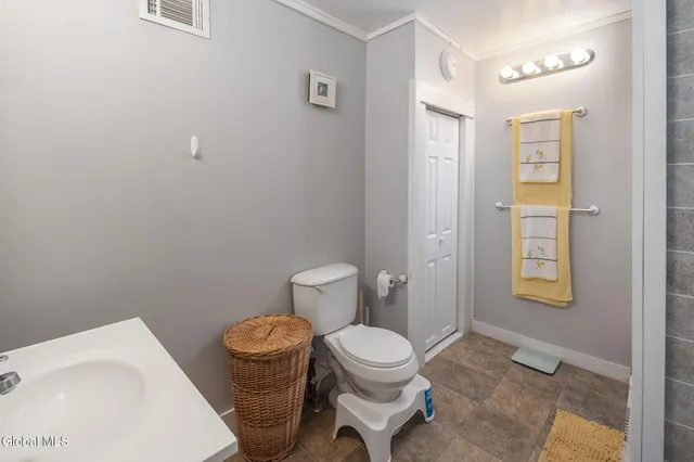 $1,990,000 | 5635 Highway 40, Argyle, NY 12809