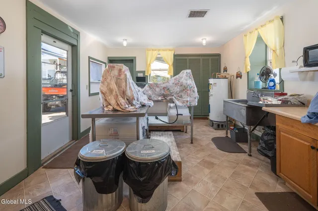 $1,990,000 | 5635 Highway 40, Argyle, NY 12809