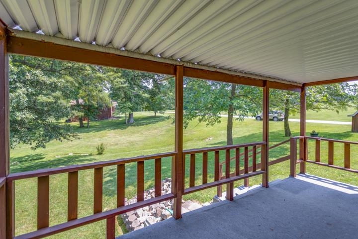 600 Bloomfield Road Loogootee, IN 47553 - Photo 30 of 35