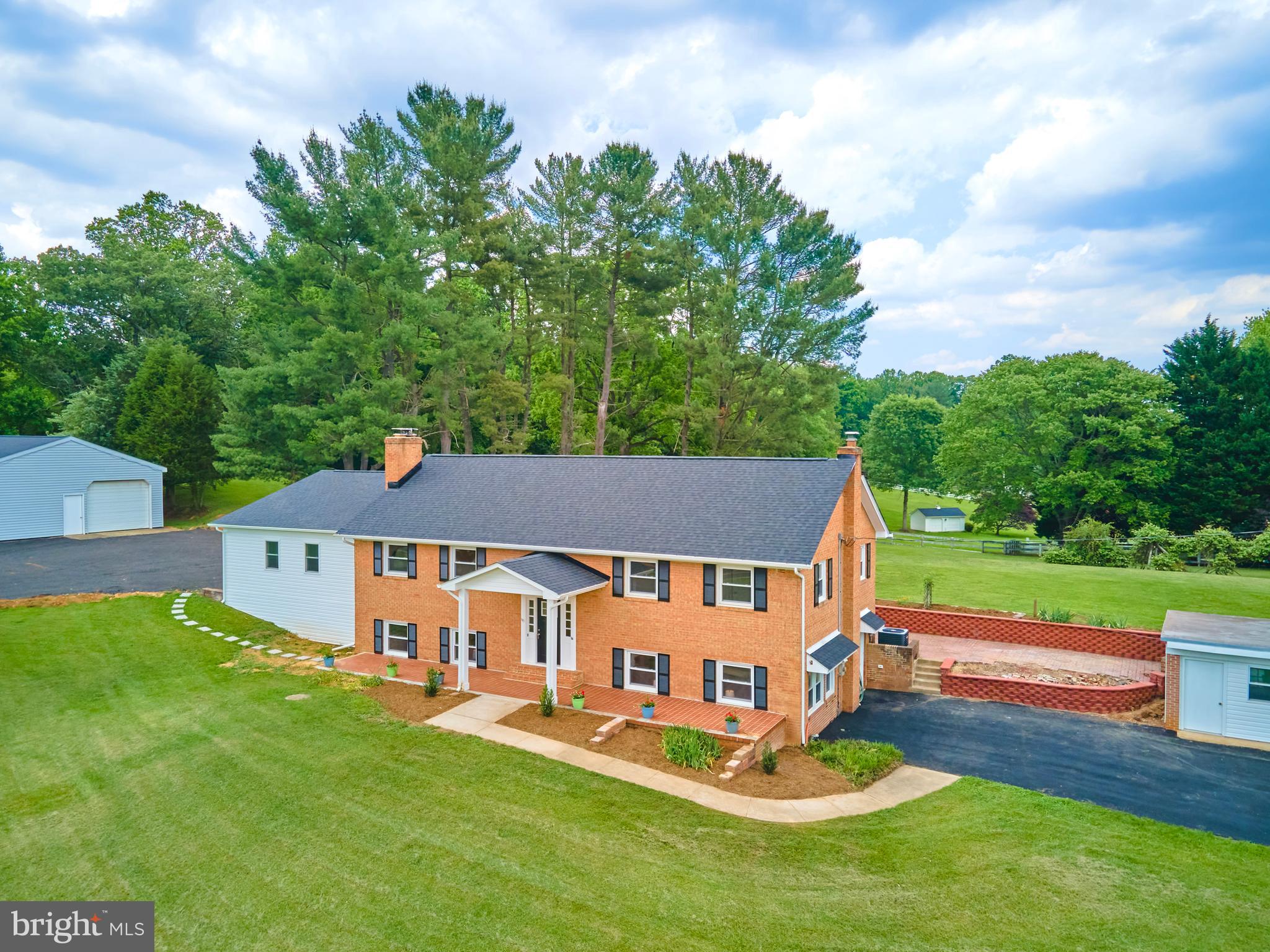 6825 Clifton Road Clifton, VA 20124 - Photo 51 of 62 Front of House