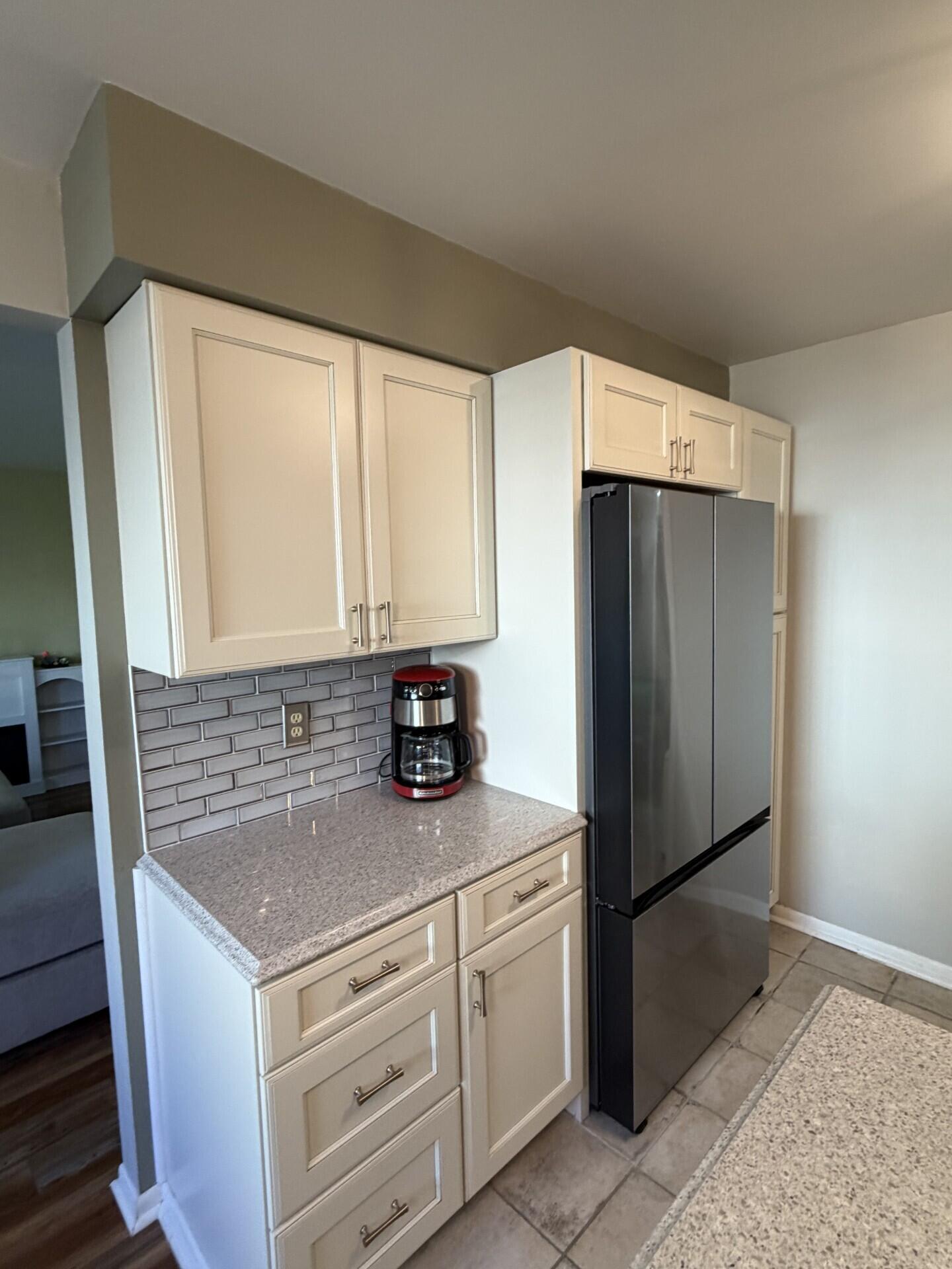 973 Millpond Road Valparaiso, IN 46385 - Photo 9 of 20 1440x1920