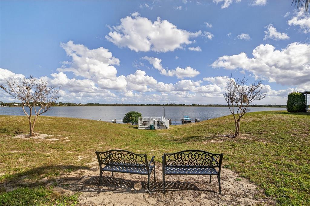 622 Ridge Terrace Winter Haven, FL 33881 - Photo 28 of 29 a view of a terrace with chair and table