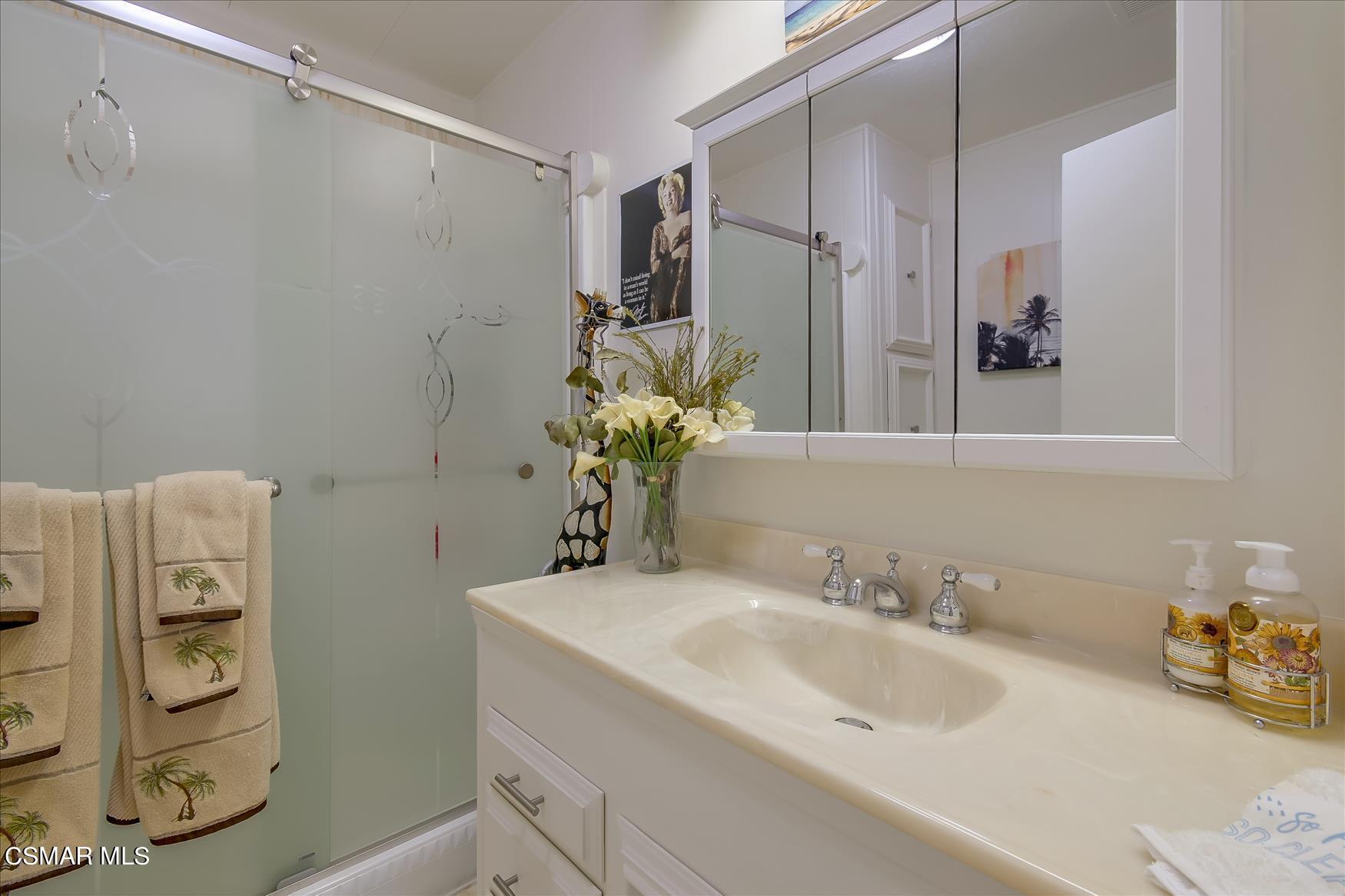 28 La Encina Newbury Park, CA 91320 - Photo 22 of 45 f8-1638855-1660431-25