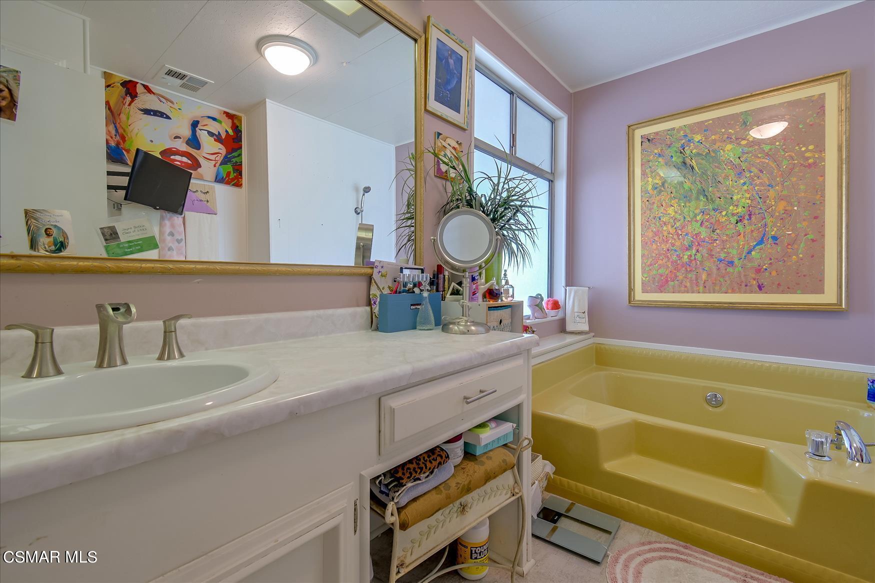 28 La Encina Newbury Park, CA 91320 - Photo 27 of 45 f8-1638855-1660431-26