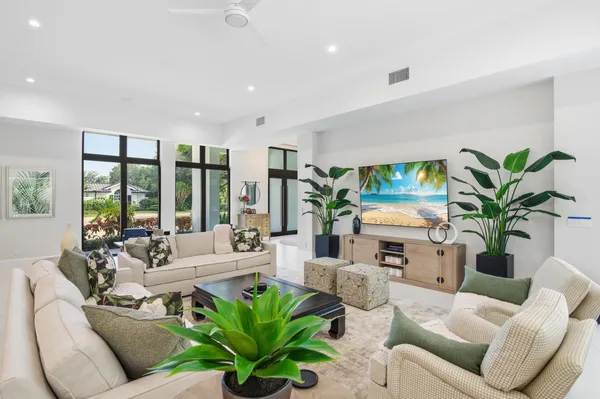 $3,499,000 | 10200 Southeast Sandpine Lane, Hobe Sound, FL 33455