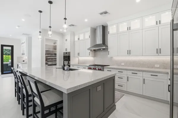$3,499,000 | 10200 Southeast Sandpine Lane, Hobe Sound, FL 33455