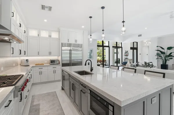 $3,499,000 | 10200 Southeast Sandpine Lane, Hobe Sound, FL 33455