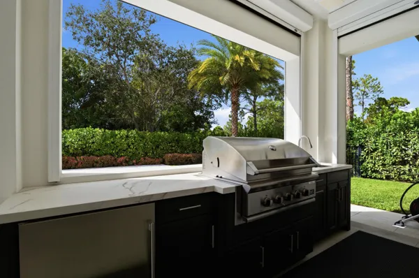 $3,499,000 | 10200 Southeast Sandpine Lane, Hobe Sound, FL 33455