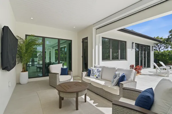$3,499,000 | 10200 Southeast Sandpine Lane, Hobe Sound, FL 33455
