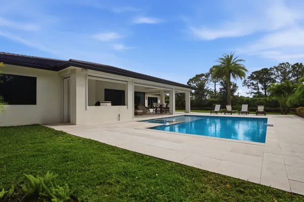 $3,499,000 | 10200 Southeast Sandpine Lane, Hobe Sound, FL 33455