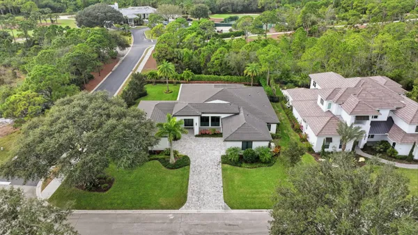 $3,499,000 | 10200 Southeast Sandpine Lane, Hobe Sound, FL 33455