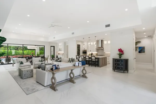 $3,499,000 | 10200 Southeast Sandpine Lane, Hobe Sound, FL 33455