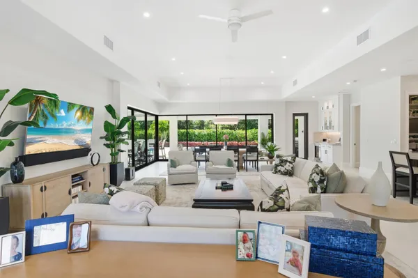 $3,499,000 | 10200 Southeast Sandpine Lane, Hobe Sound, FL 33455