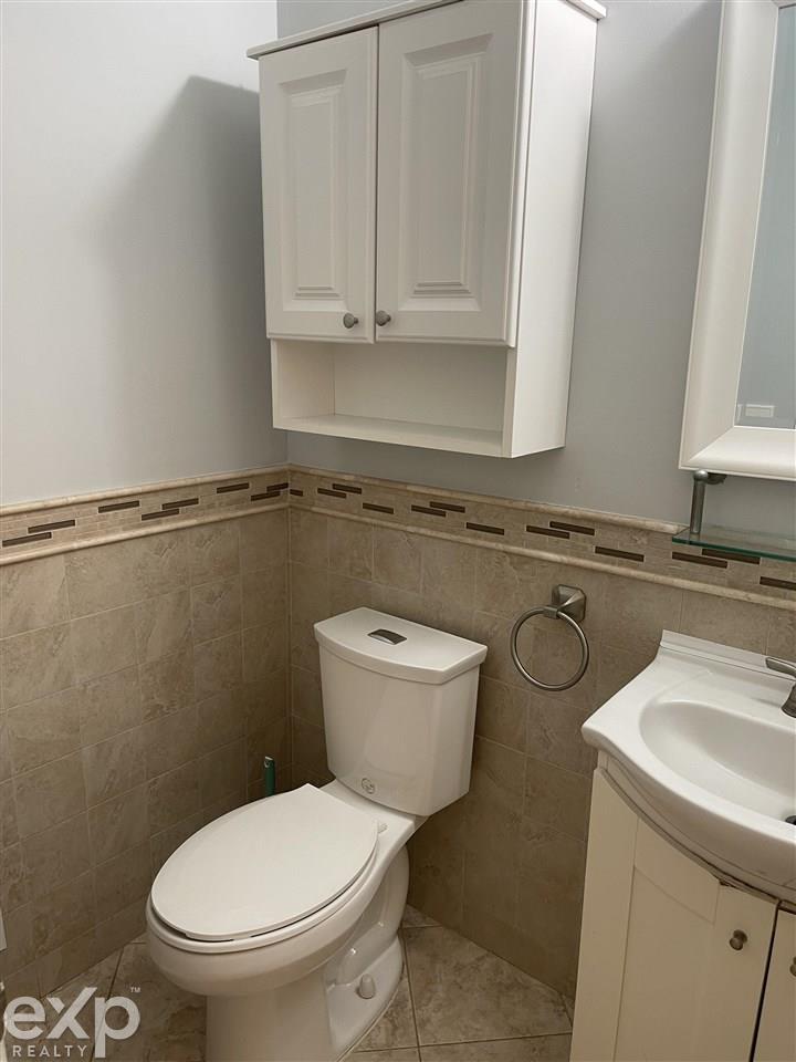 47356 Royal Road Macomb, MI 48044 - Photo 14 of 23 50078479-13.JPG