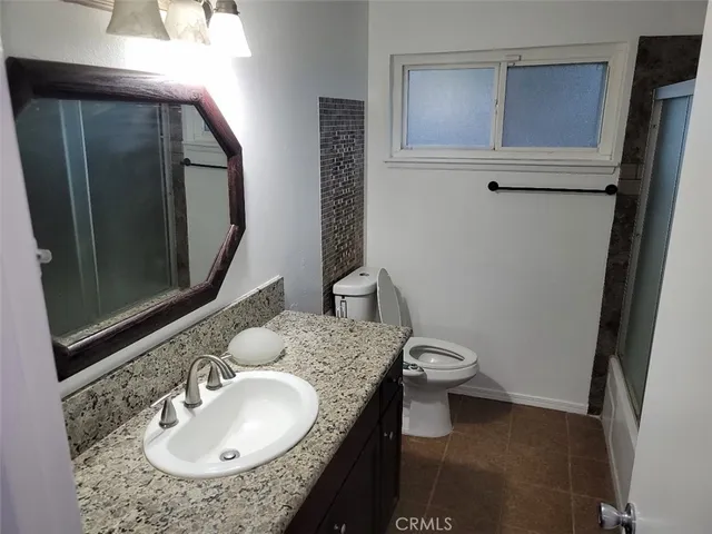 $3,300 | 6984 Center Street, Highland, CA 92346