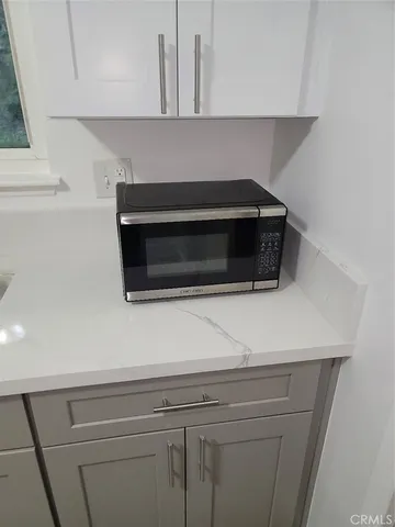 $3,300 | 6984 Center Street, Highland, CA 92346