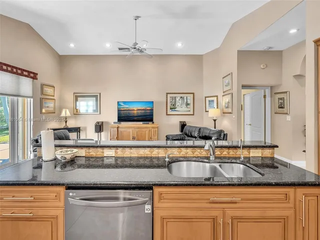 $725,000 | 6296 Via Palladium, Boca Raton, FL 33433