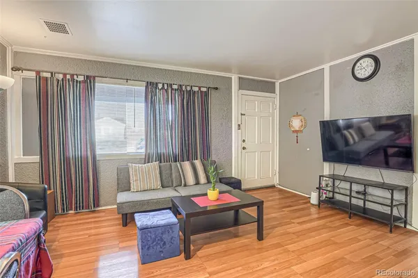 $395,000 | 1910 South King Street, Denver, CO 80219