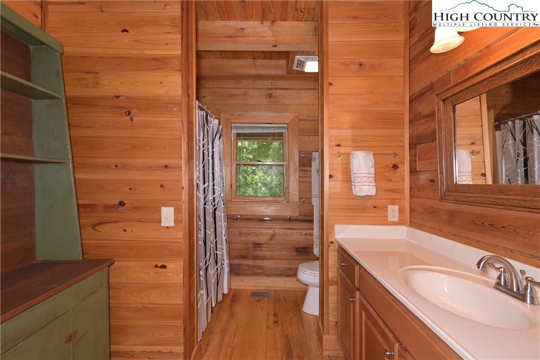 116 Double Knob Road Banner Elk, NC 28604 - Photo 17 of 40 Gallery Image 17