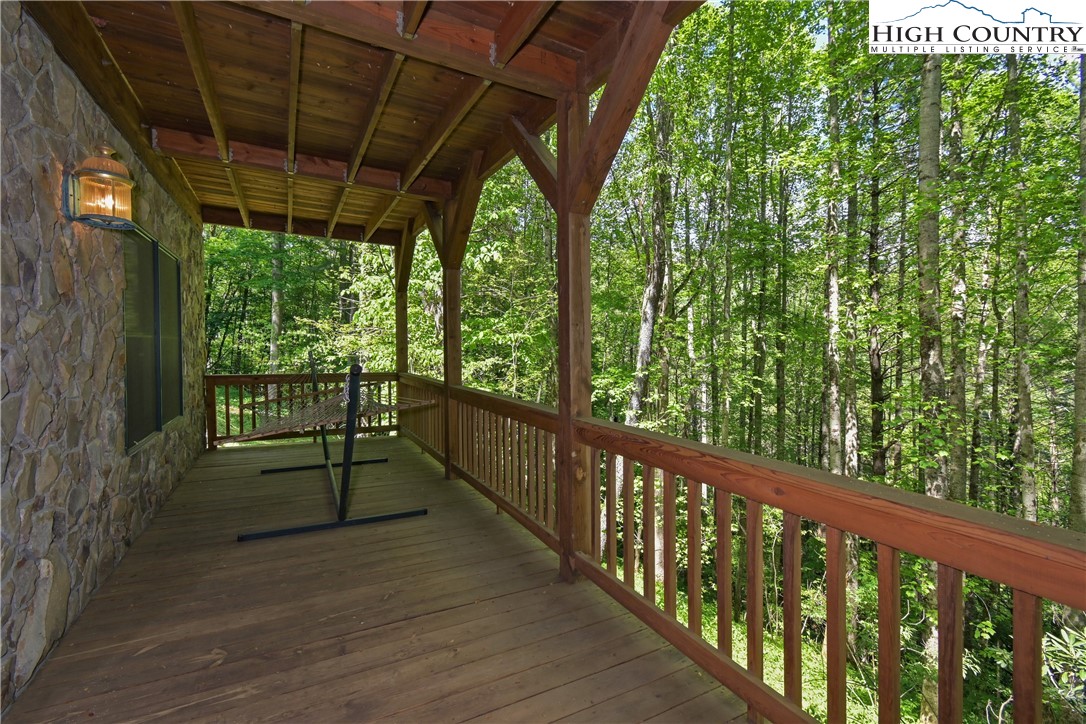 116 Double Knob Road Banner Elk, NC 28604 - Photo 28 of 40 Gallery Image 28