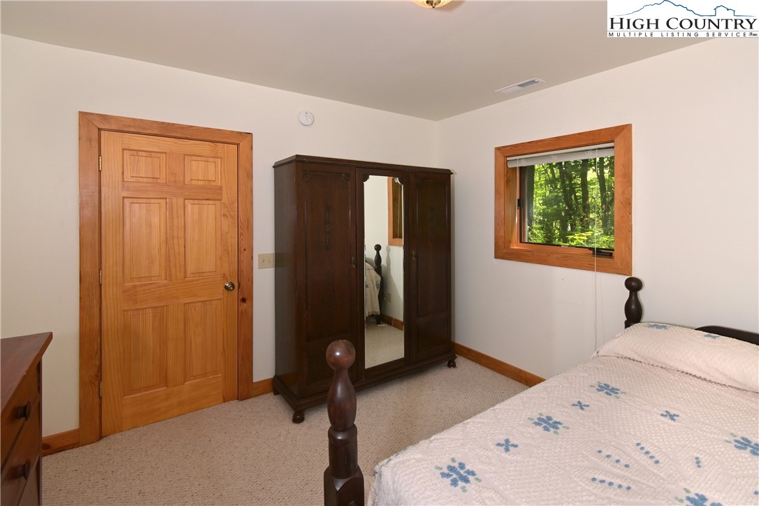 116 Double Knob Road Banner Elk, NC 28604 - Photo 29 of 40 Gallery Image 29