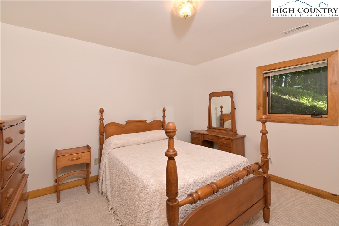116 Double Knob Road Banner Elk, NC 28604 - Photo 32 of 40 Gallery Image 32