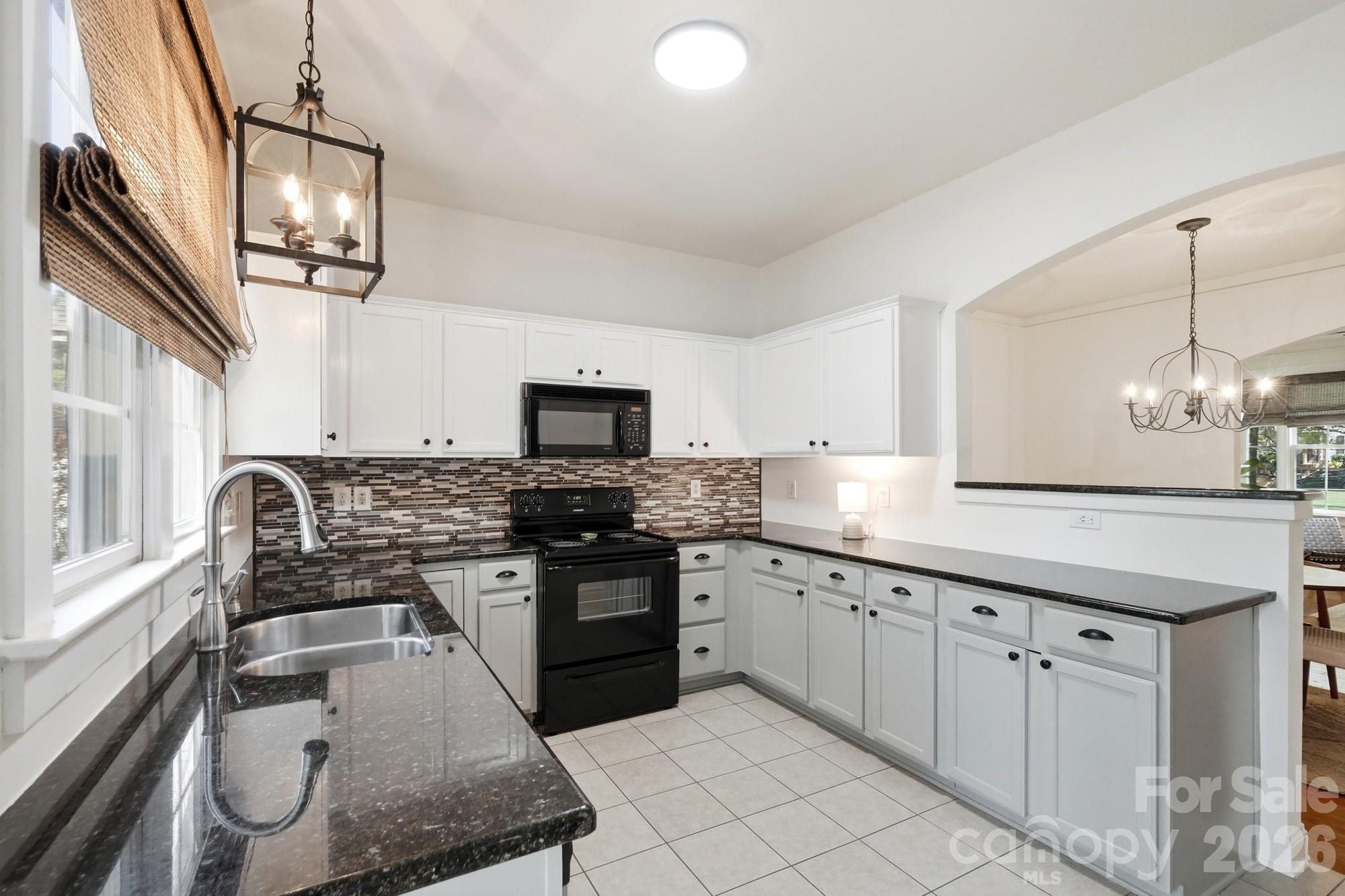 306 Elis Way Fort Mill, SC 29708 - Photo 17 of 48