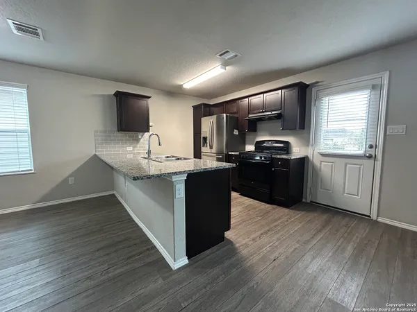 $2,150 | 6522 Babcock Terrace, San Antonio, TX 78249