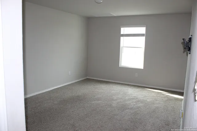 $2,300 | 6522 Babcock Terrace, San Antonio, TX 78249