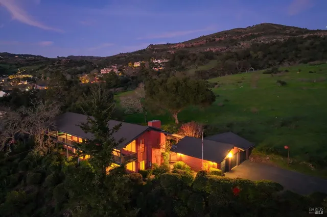 $1,849,000 | 23 St Michael Circle, Napa, CA 94558