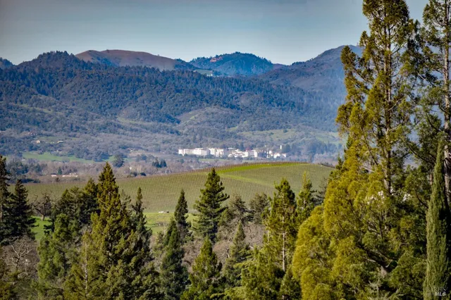 $1,849,000 | 23 St Michael Circle, Napa, CA 94558