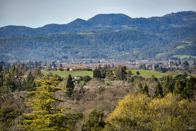 $1,849,000 | 23 St Michael Circle, Napa, CA 94558