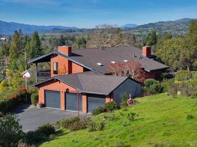 $1,849,000 | 23 St Michael Circle, Napa, CA 94558