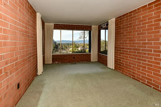 $1,849,000 | 23 St Michael Circle, Napa, CA 94558