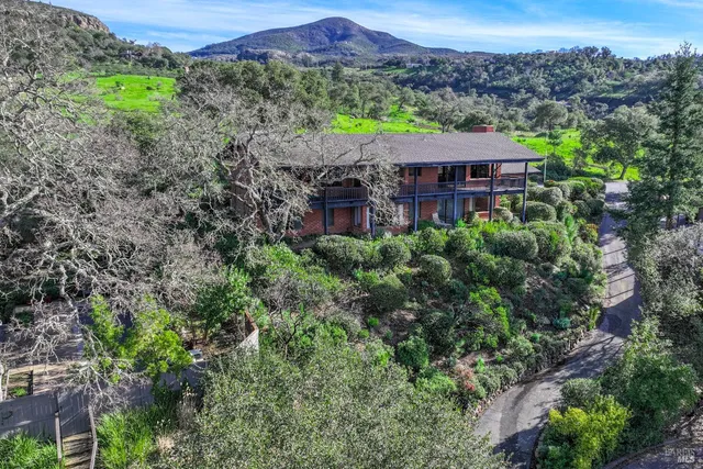 $1,849,000 | 23 St Michael Circle, Napa, CA 94558