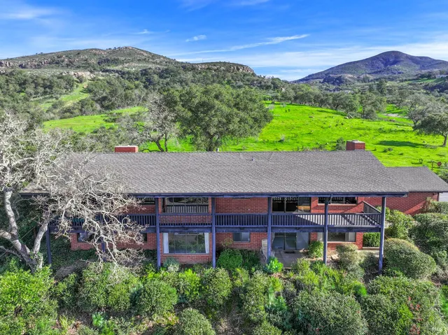 $1,849,000 | 23 St Michael Circle, Napa, CA 94558